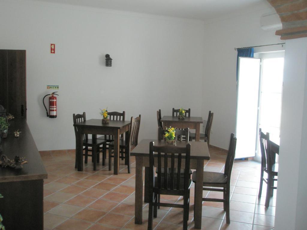 Gasthaus Monte Do Cuca Mora Exterior foto